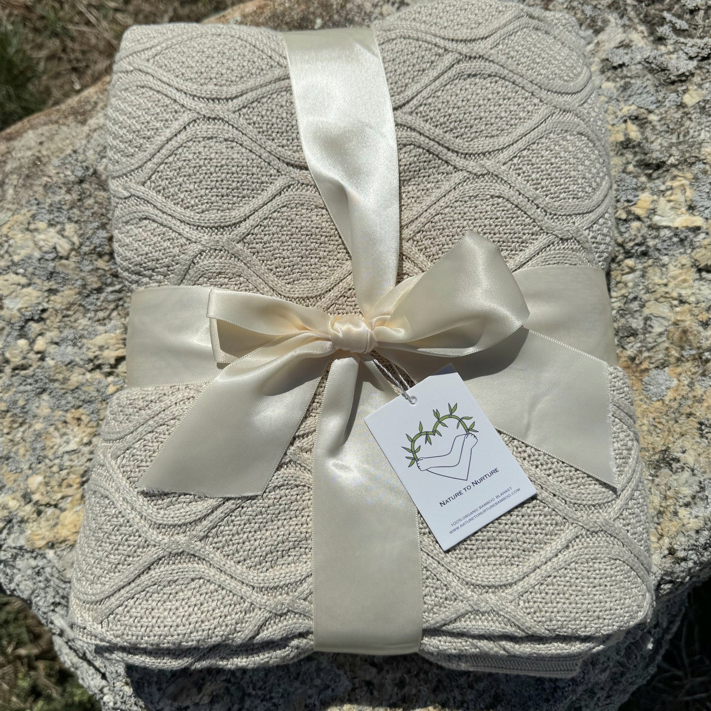 The Diamante. Bamboo Throw Blanket with Aromatherapy