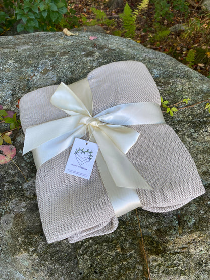 The Original. Bamboo Throw Blanket with Aromatherapy